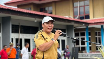 Apel Gabungan ASN Yapen: Sekda Ingatkan Disiplin dan Tindak Lanjut BPK